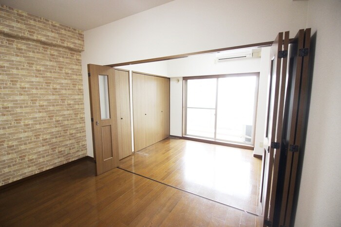 リッツコート泉中央の物件内観写真