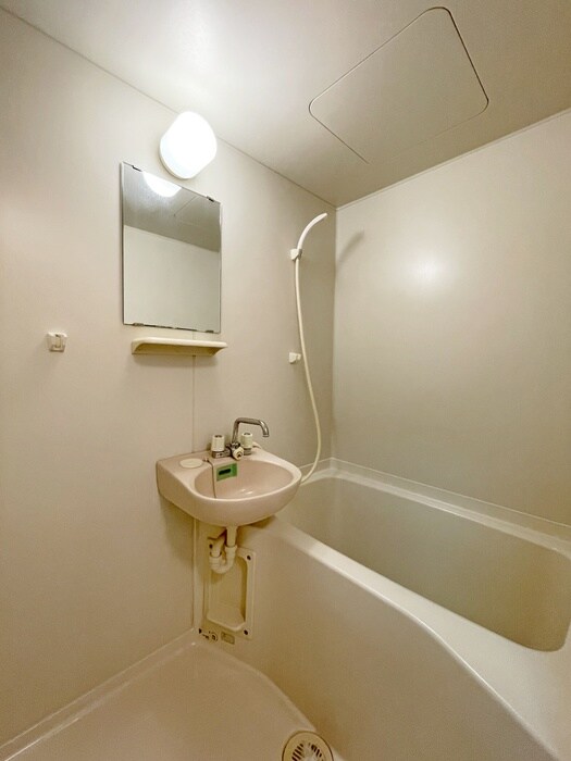 リッツコート泉中央の物件内観写真