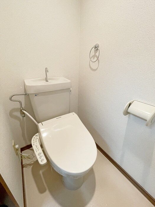 リッツコート泉中央の物件内観写真