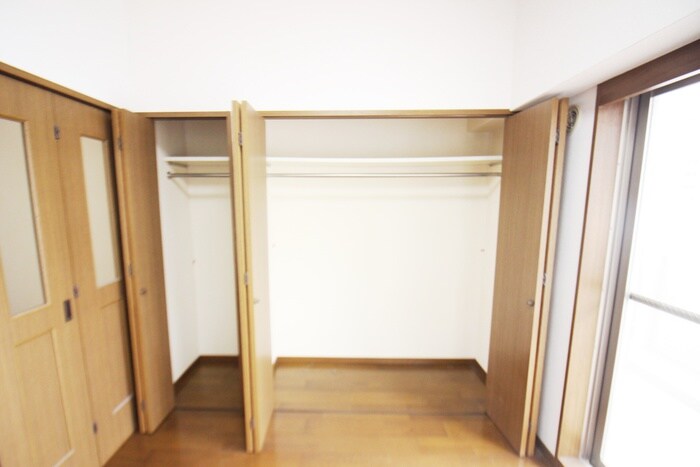 リッツコート泉中央の物件内観写真