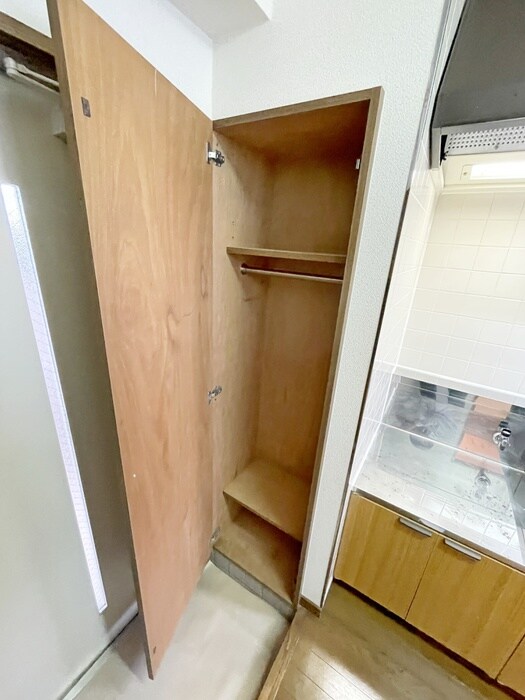 リッツコート泉中央の物件内観写真