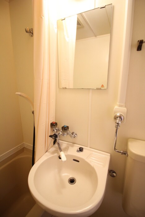 レジデンス花京院の物件内観写真