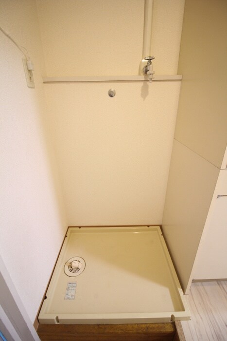 レジデンス花京院の物件内観写真