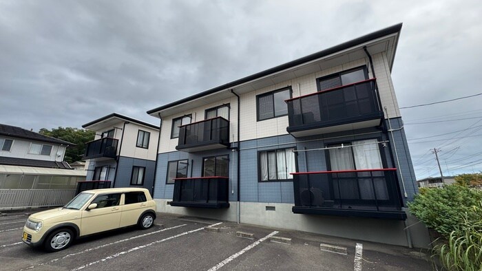 アドレ松ヶ丘の物件外観写真