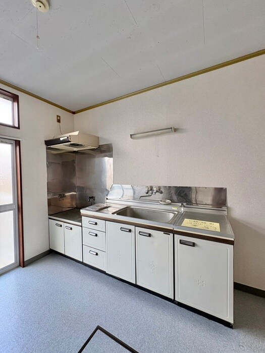 マリンハイツＢの物件内観写真