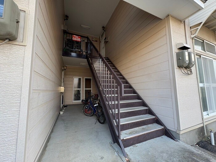 マリンハイツＢの物件外観写真