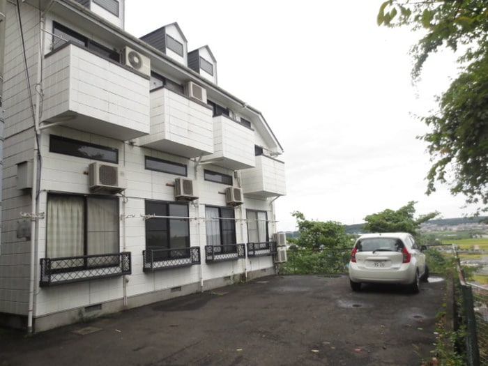 ユーハイツ　鶴ヶ谷東の物件外観写真