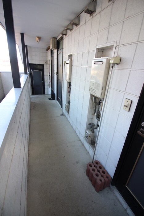 ユーハイツ　鶴ヶ谷東の物件外観写真