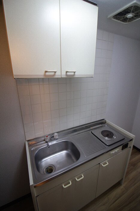 ユーハイツ　鶴ヶ谷東の物件内観写真