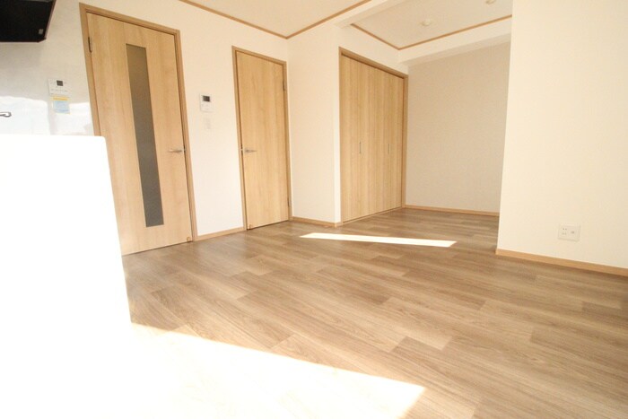 メリディアンなないろの里参番館の物件内観写真