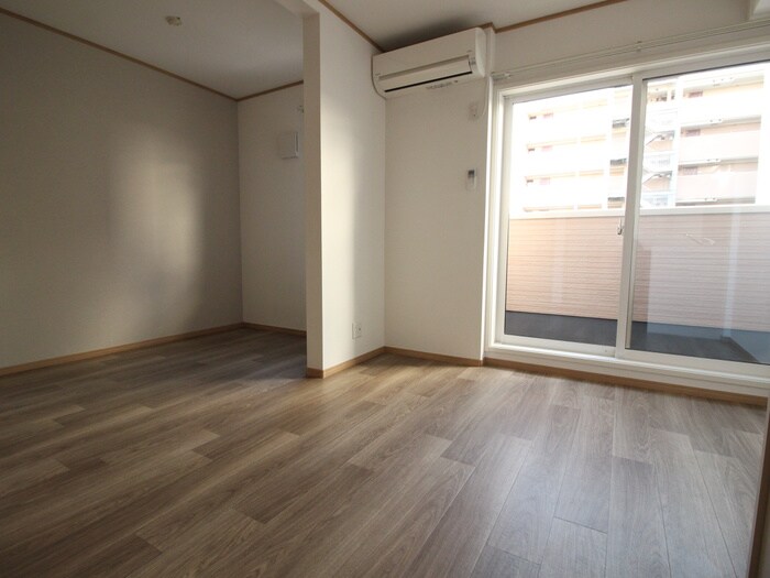 メリディアンなないろの里参番館の物件内観写真