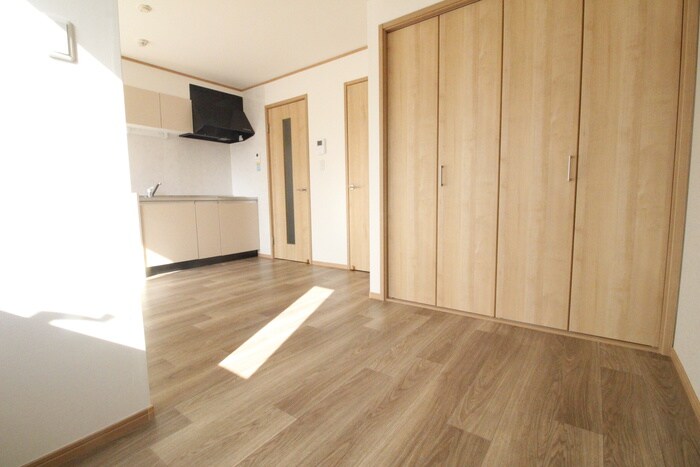 メリディアンなないろの里参番館の物件内観写真