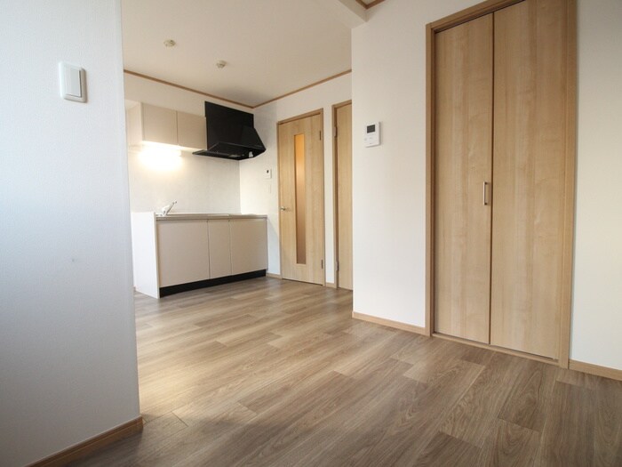 メリディアンなないろの里参番館の物件内観写真