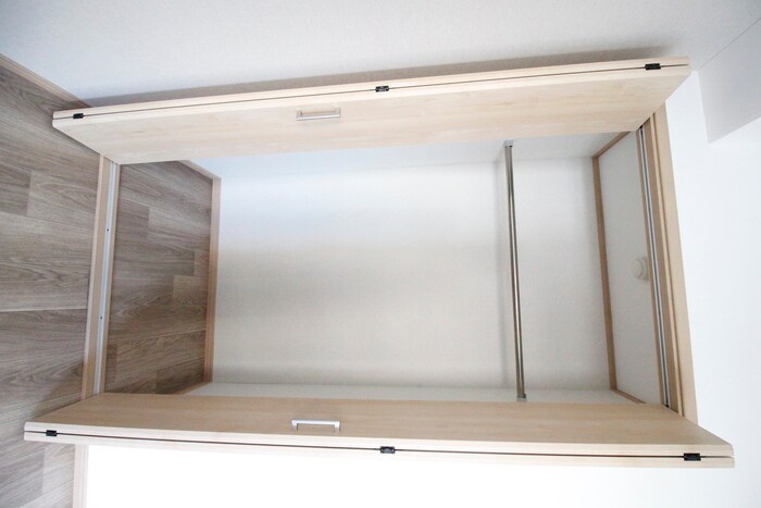 メリディアンなないろの里参番館の物件内観写真