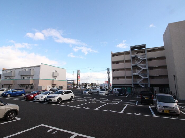 メリディアンなないろの里参番館の物件内観写真