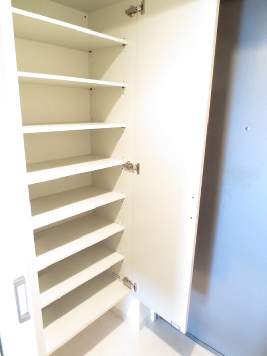 プラウドフラット河原町の物件内観写真