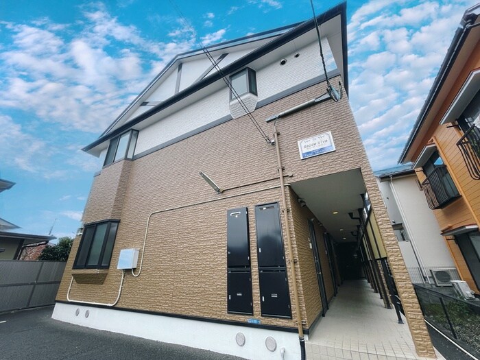 サゥ－ヂビバⅠの物件外観写真