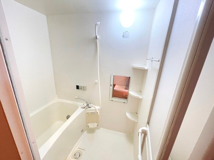 サゥ－ヂビバⅠの物件内観写真