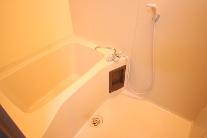 リ－ベンス台原の物件内観写真