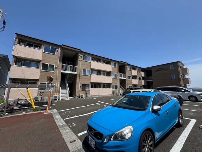 メリディアン南中山の物件外観写真