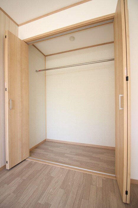 メリディアン南中山の物件内観写真