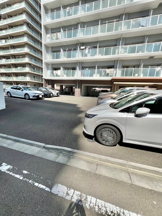 LaSante榴岡公園の物件外観写真