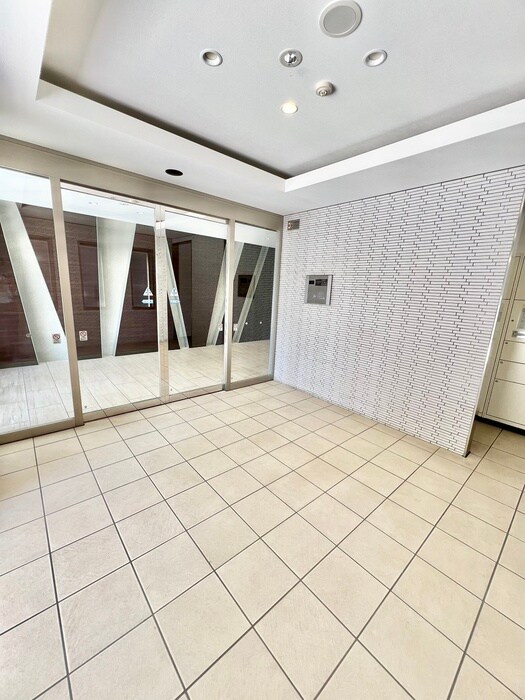 LaSante榴岡公園の物件外観写真