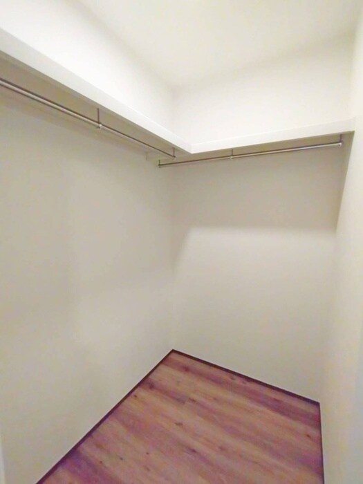 Ｇａｒａｇｅ　Ｌｕｓｓｏ　Ｂの物件内観写真