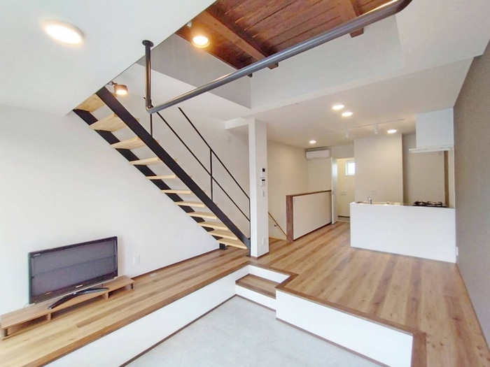 Ｇａｒａｇｅ　Ｌｕｓｓｏ　Ｂの物件内観写真