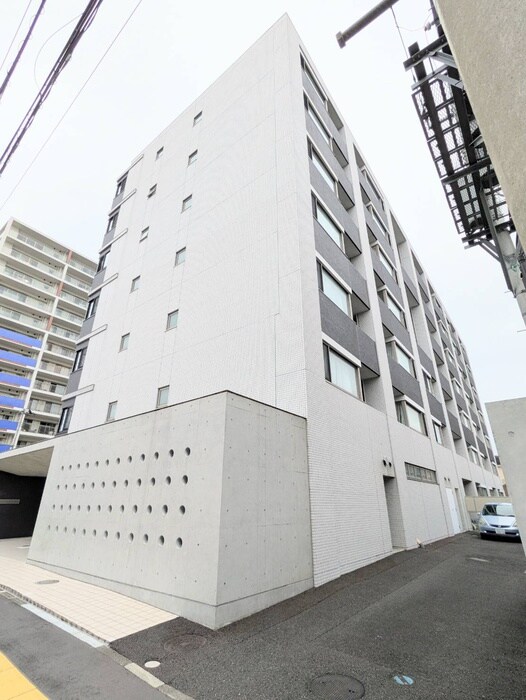 ファミールサイセイⅢの物件外観写真