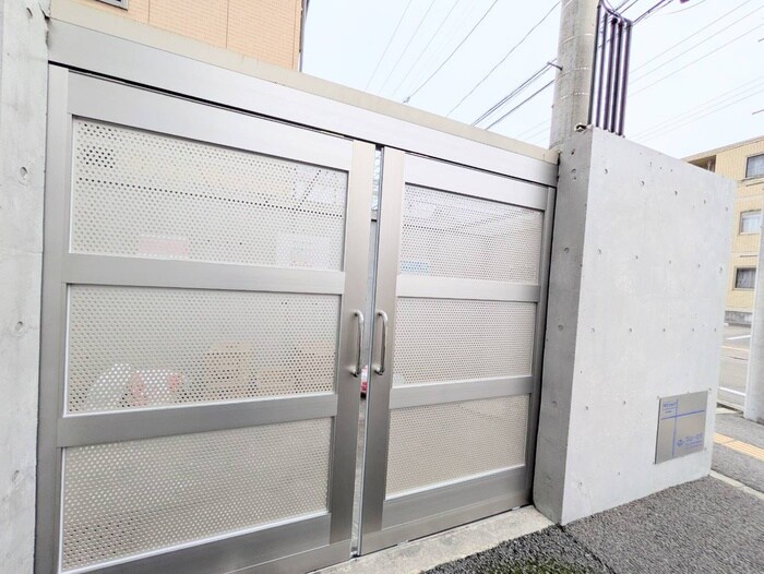 ファミールサイセイⅢの物件外観写真