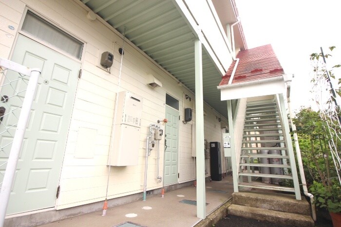 ドミ－ルキャロツトの物件外観写真