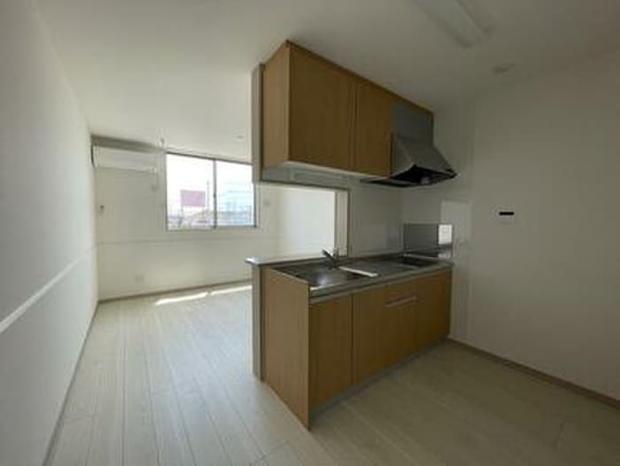 レグルスさくら町の物件内観写真