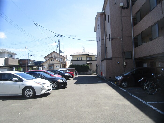 シティハイツ１０番館の物件外観写真