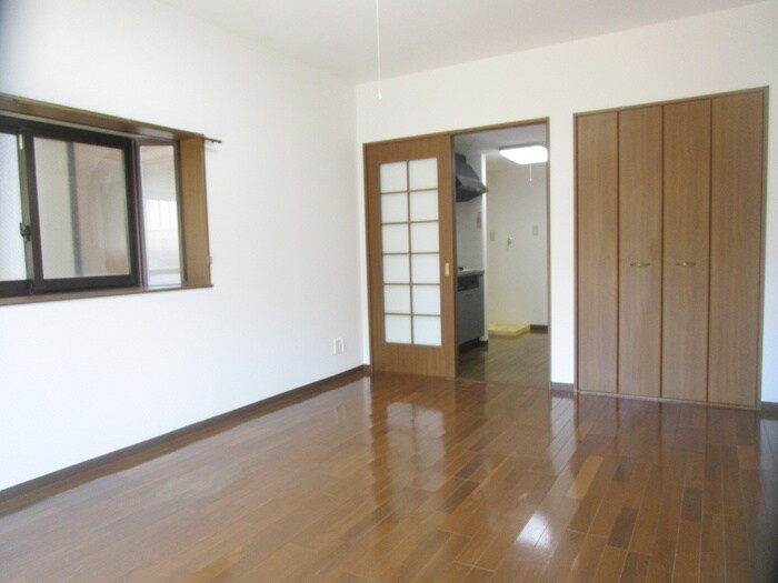 シティハイツ１０番館の物件内観写真