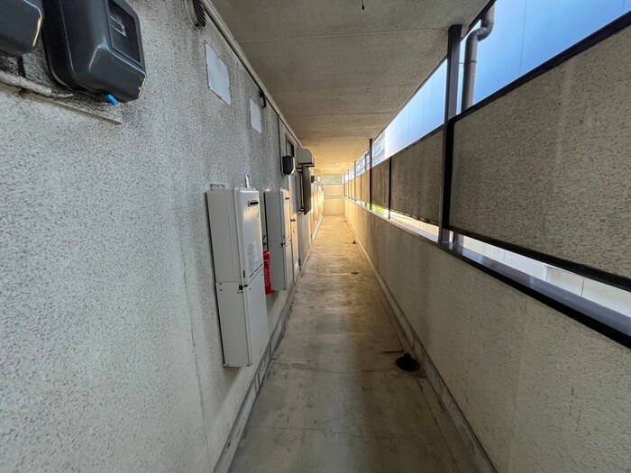 ヨシレジデンスの物件外観写真