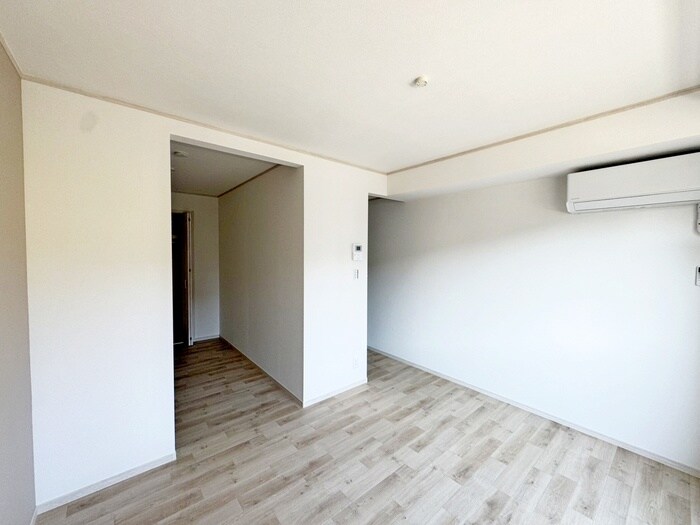 メリディアン川平伍番館の物件内観写真