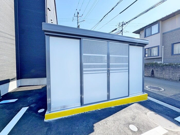 メリディアン川平伍番館の物件外観写真