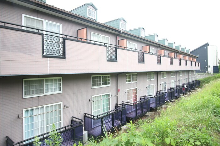 ｳｴﾙｺｰﾄ青山の物件外観写真