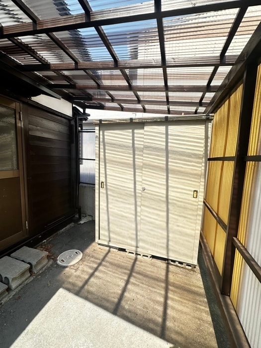 新田四丁目貸家の物件外観写真