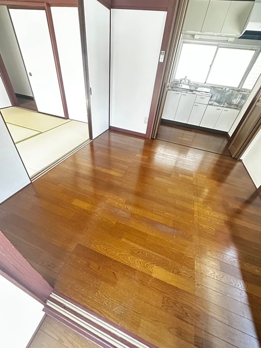 新田四丁目貸家の物件内観写真