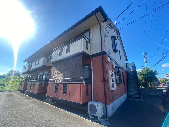 セジュールハナセンの物件外観写真