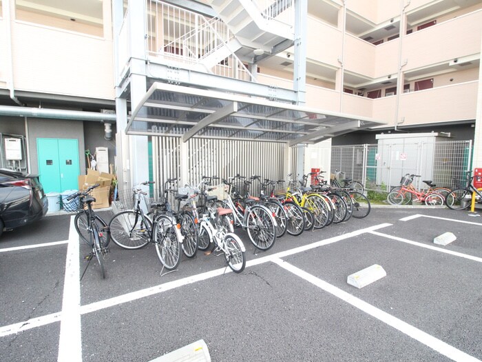 メリディアンなないろの里四番館の物件外観写真