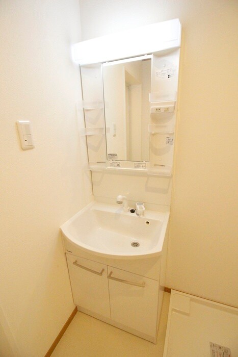 メリディアンなないろの里四番館の物件内観写真