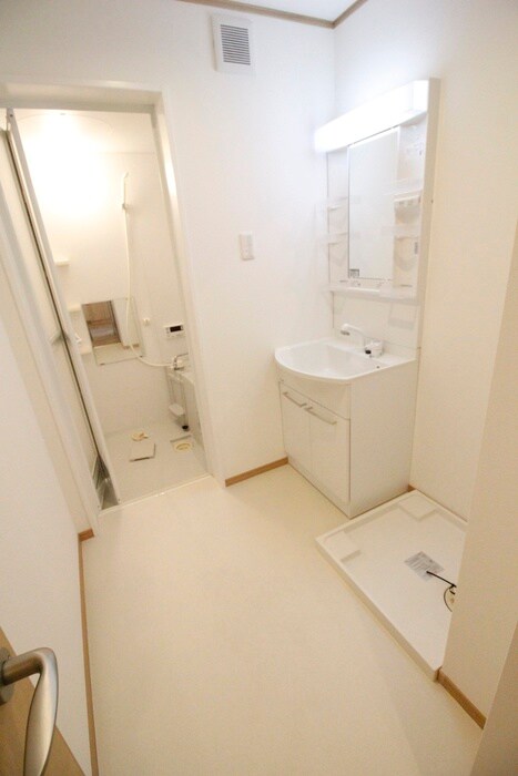 メリディアンなないろの里四番館の物件内観写真