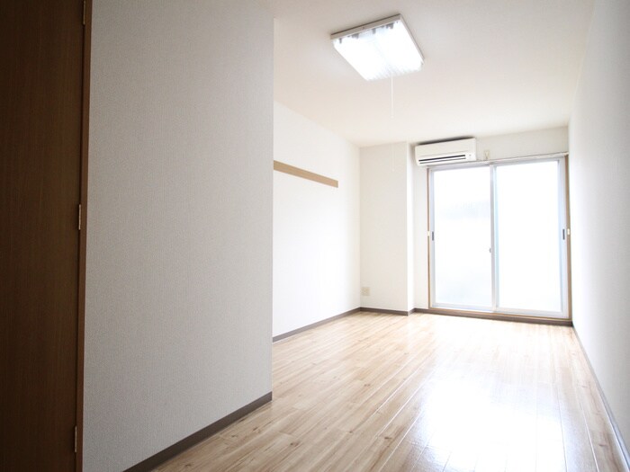 サンライズ荒巻の物件内観写真