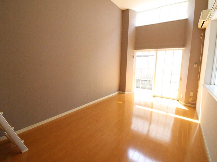 ホワイトキャッスル39番館の物件内観写真