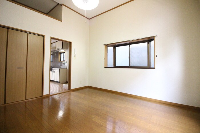 ﾌﾟﾁ･ｼｬﾄｰの物件内観写真