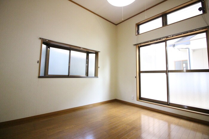 ﾌﾟﾁ･ｼｬﾄｰの物件内観写真