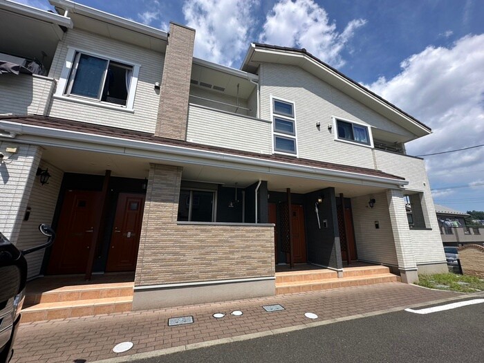 セレノカーサの物件外観写真